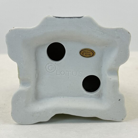 Vintage Lotus Miniature Ceramic City Hall Christmas Village Snowy Details 4" - Picture 6 of 9